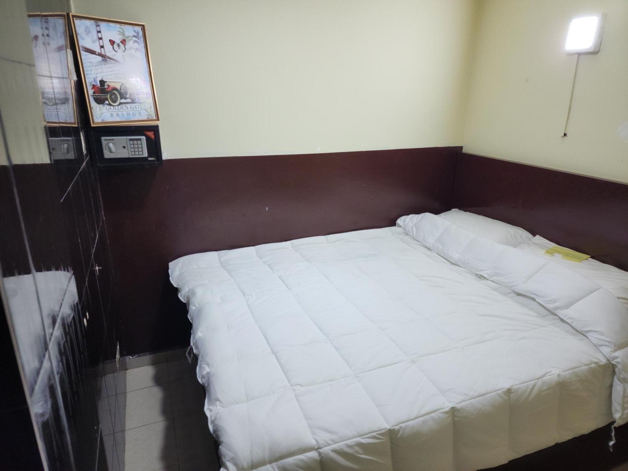 24Seven Guesthouse Куала Лумпур Екстериор снимка